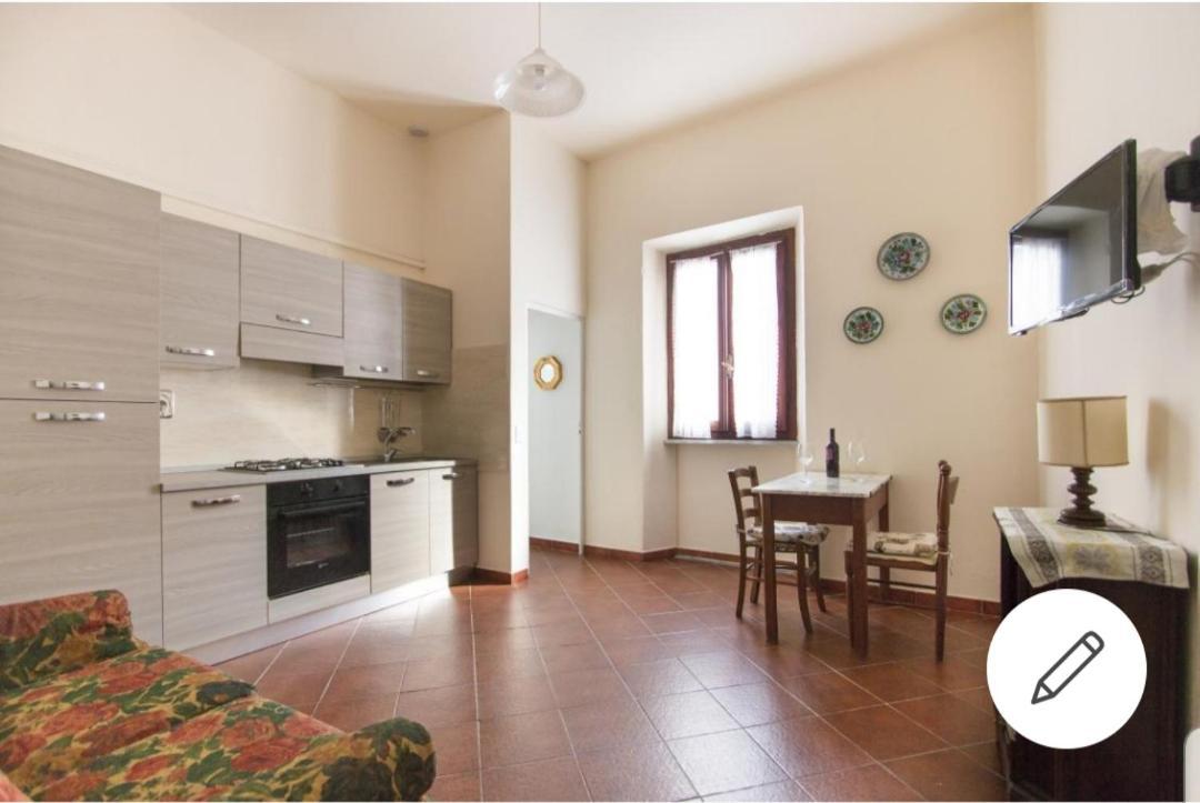 Historical Apartments By Seaside Viareggio Exterior photo