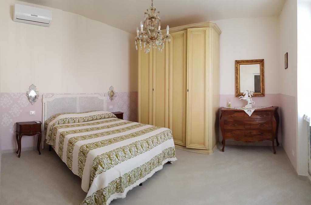 Historical Apartments By Seaside Viareggio Exterior photo